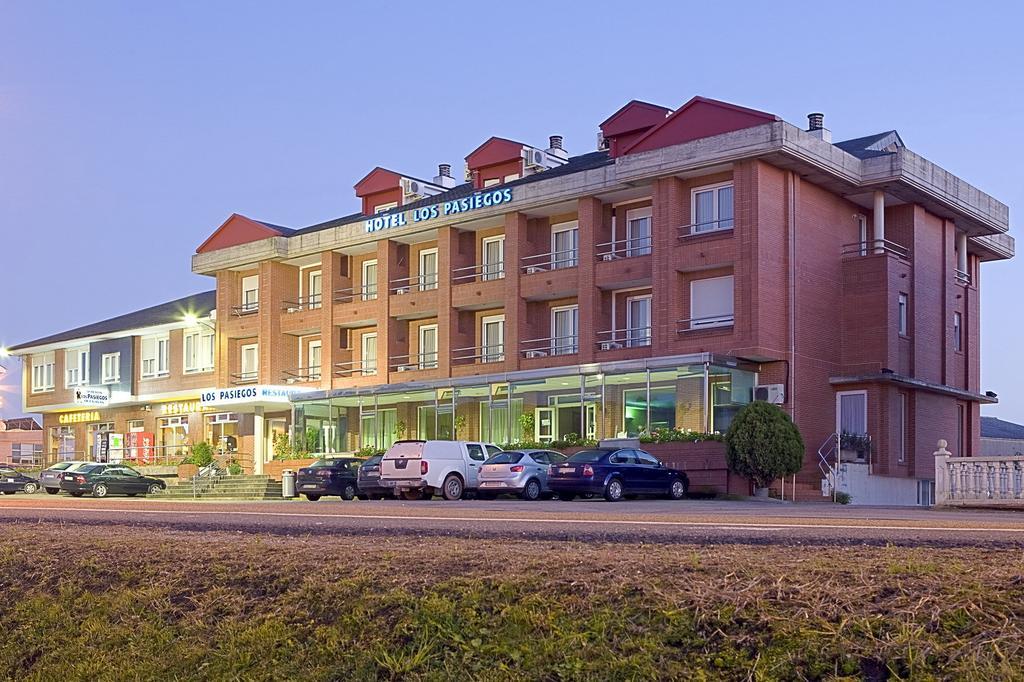 Hotel Los Pasiegos Hoznayo Extérieur photo